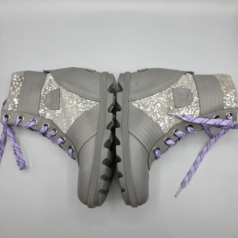Sorel Kids Gray Lace-Up Boots with Purple Laces